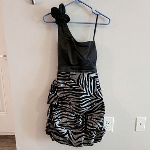1 shoulder black & grey zebra print dress size 11